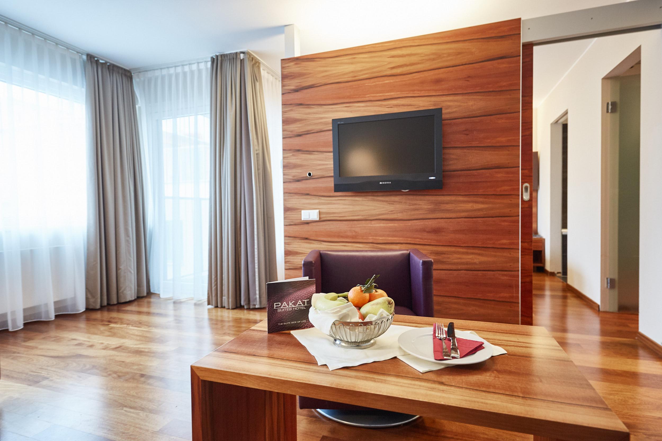 Pakat Suites Hotel Vienna Luaran gambar