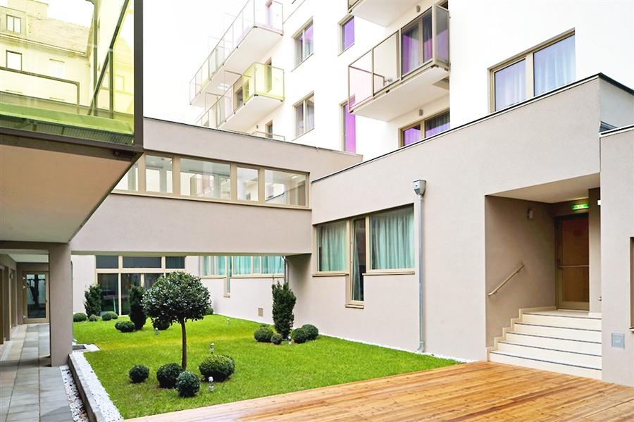 Pakat Suites Hotel Vienna Luaran gambar