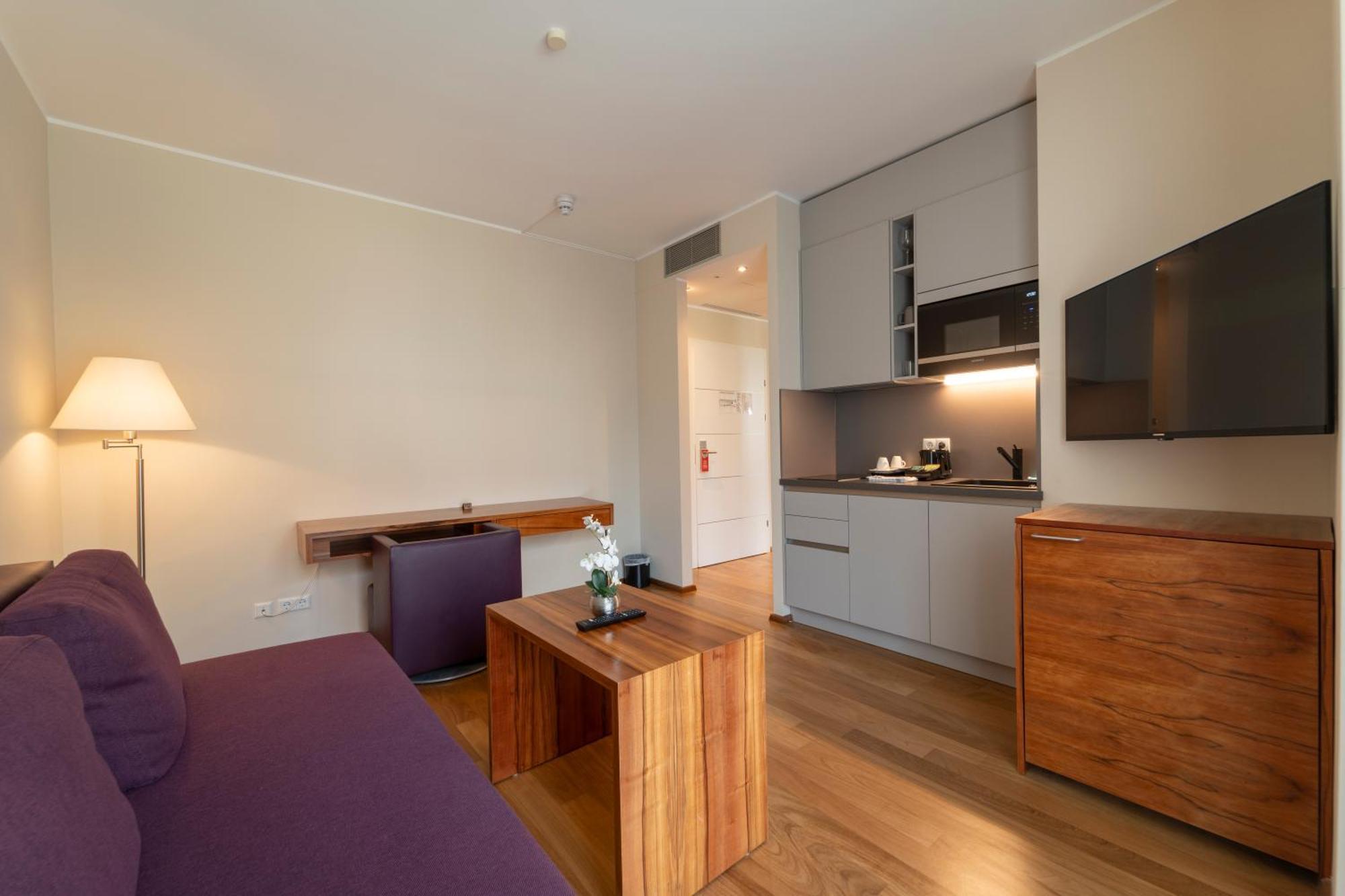Pakat Suites Hotel Vienna Luaran gambar